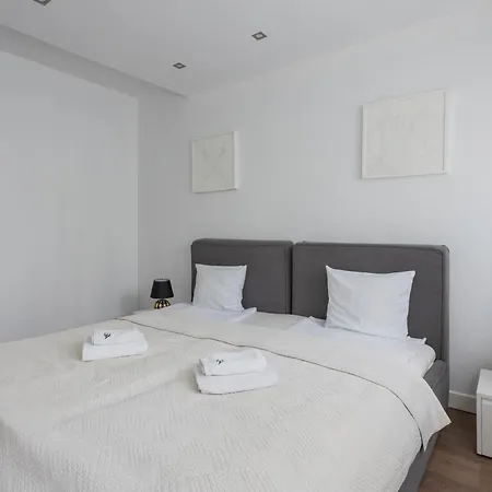 Urban Chic - Great Location - Modern - Wronia 45b