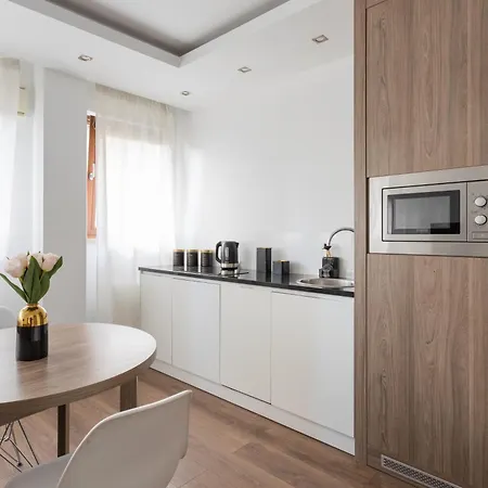 Urban Chic - Great Location - Modern - Wronia 45b