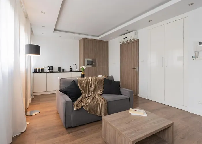 Urban Chic - Great Location - Modern - Wronia 45b * Varsó