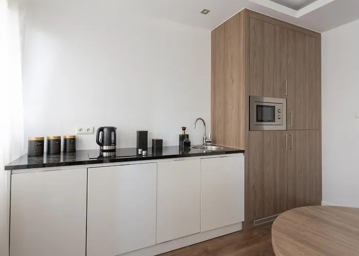 Urban Chic - Great Location - Modern - Wronia 45b Varsó